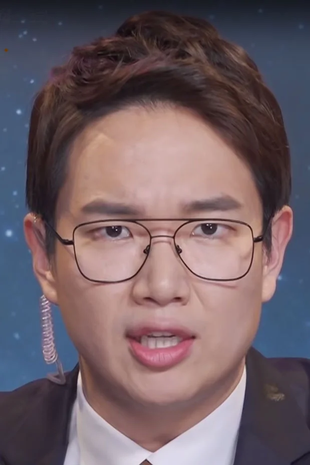 장성규 인물 사진