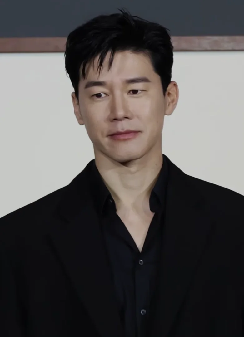 김무열 인물 사진