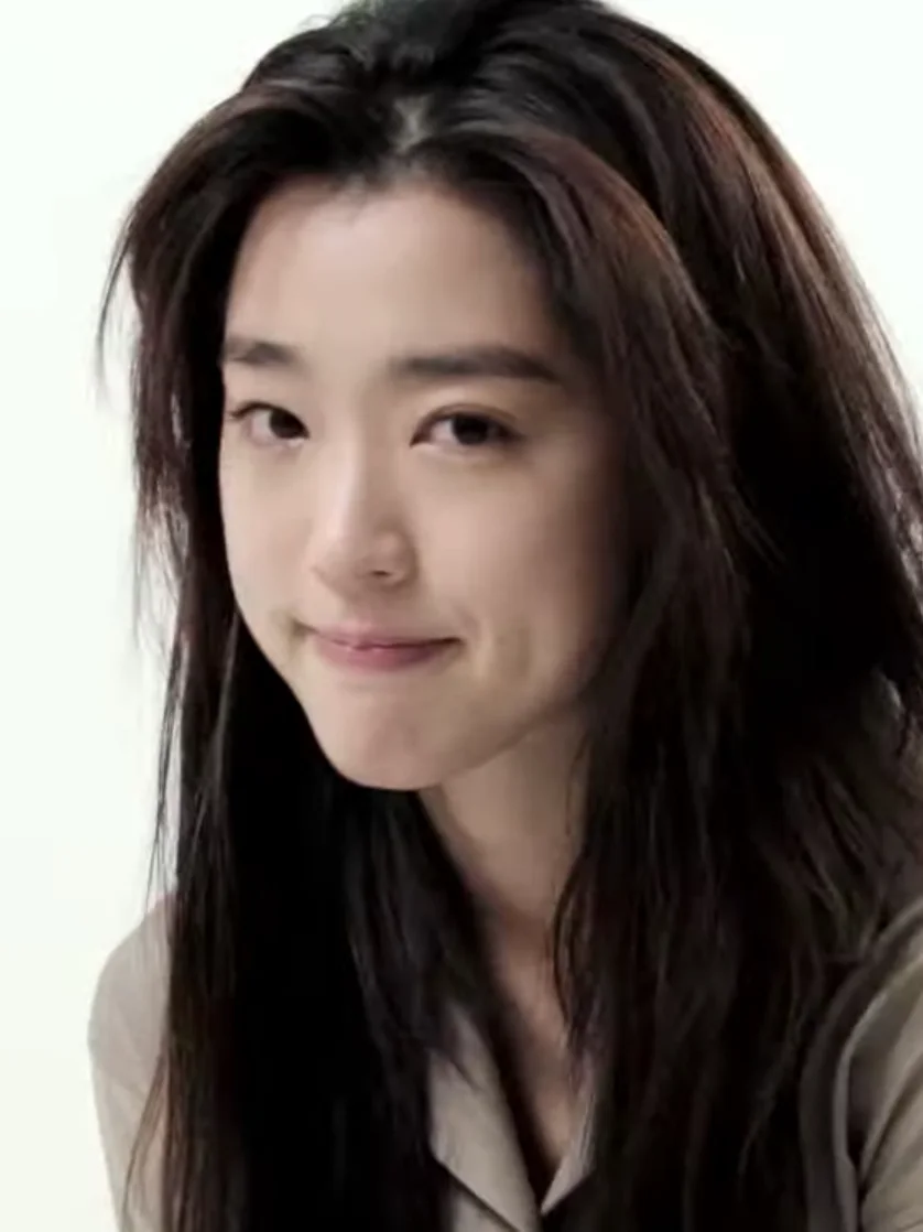 최성은 인물 사진